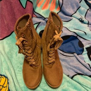 Brown Lace-Up Women's heeled Boots
